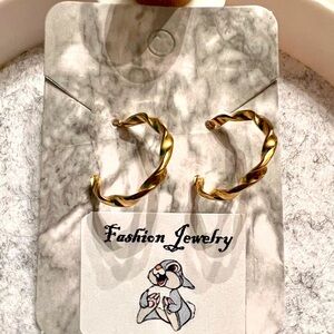 NWT Pairs of Gold Textured Small Popular Hoop Earrings